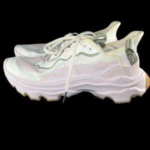 Sorel women’s Kinetic Breakthru day lace sneakerss